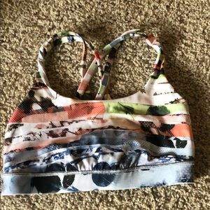 Lululemon energy bra